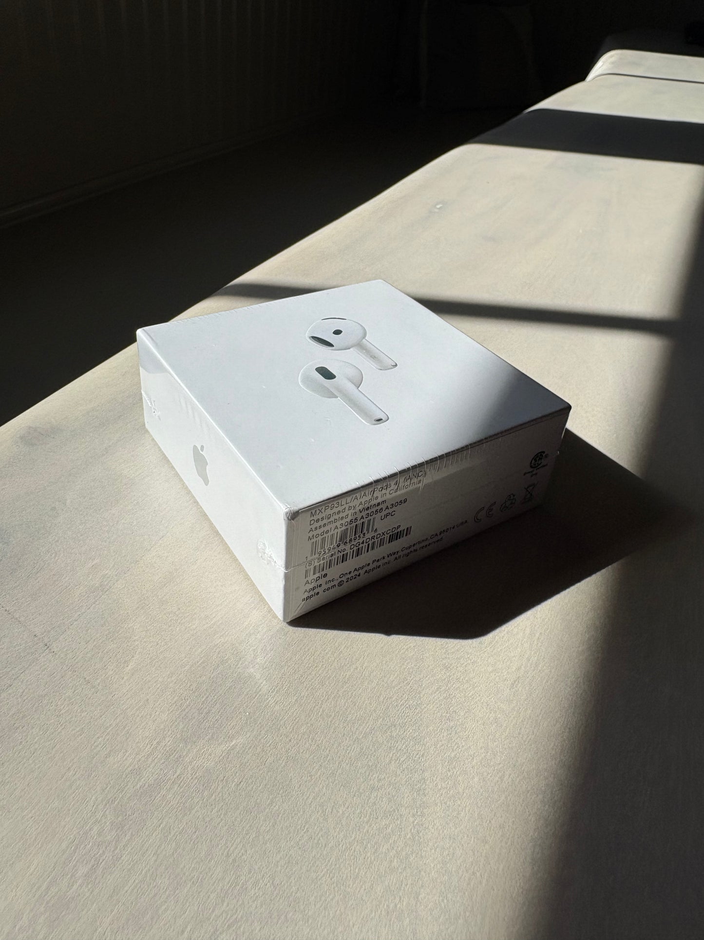 Wireless Bluetooth Noise Cancellation Earbuds (4th Generation )