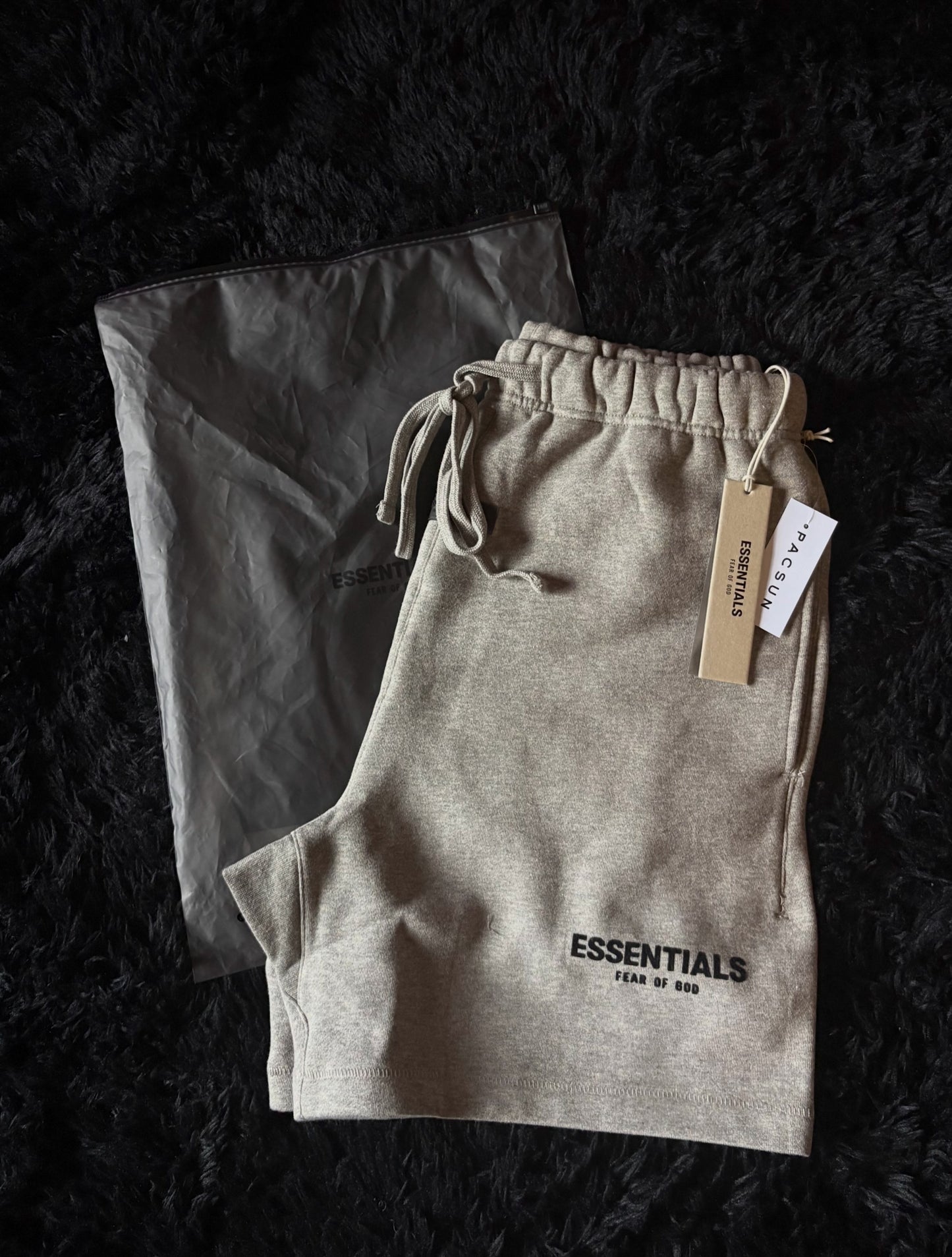 Essentials Shorts